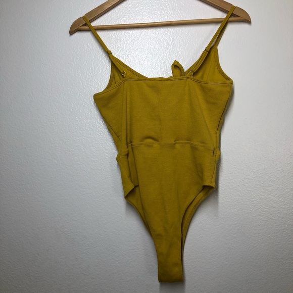 Etophe Studios Yellow Sleeveless Body Suit - Picture 6 of 8